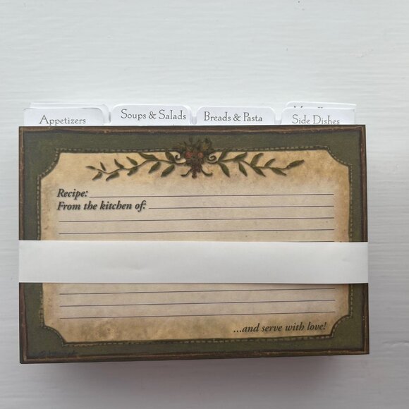 New Brownlow Gifts Chateau Vineyards Recipe Box and Cards - Picture 10 of 11